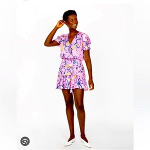 Tanya Taylor
Zora Ruched Short-Sleeve V-Neck Dresssize 8 never worn